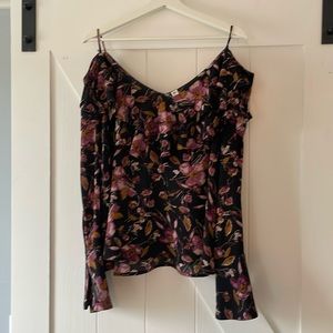 BP casual blouse with sleeve cut out